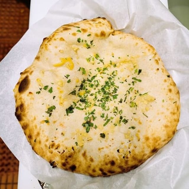 Garlic Cheese Nan.