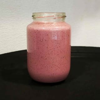 Mixed Berry Lassi