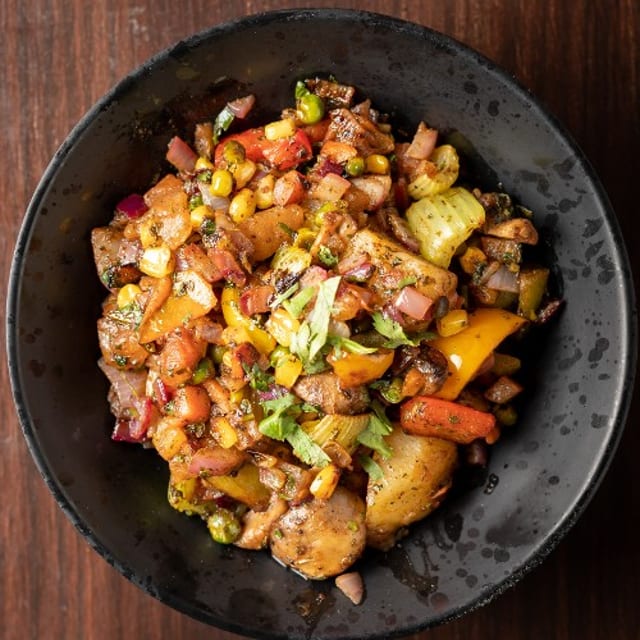 Vegetable Bhuna (L).